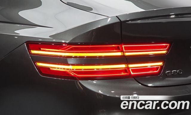 Genesis G80 (RG3) Gasoline 2.5 Turbo AWD 2025 — фото 29