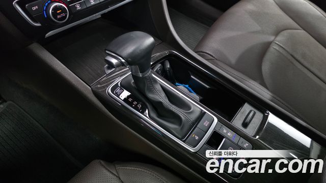 Kia K5 (II) 2.0 Noblesse 2019 — фото 9