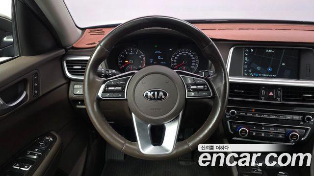 Kia K5 (II) 2.0 Noblesse 2019 — фото 13