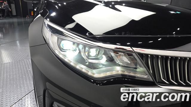 Kia K5 (II) 2.0 Noblesse 2019 — фото 22