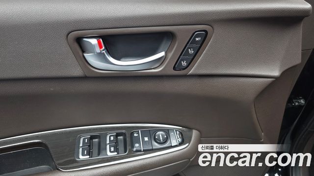 Kia K5 (II) 2.0 Noblesse 2019 — фото 29