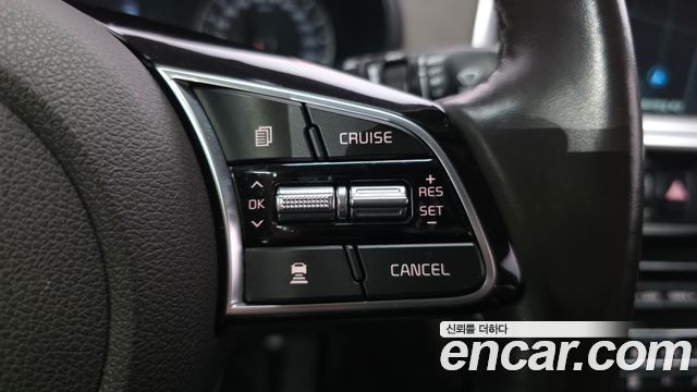 Kia K5 (II) 2.0 Noblesse 2019 — фото 31