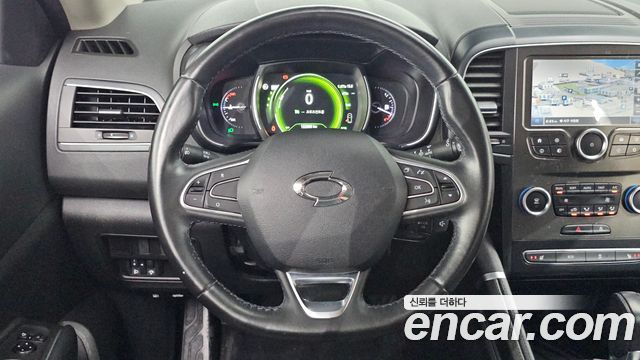 Renault Korea QM6 Diesel 2WD SE 2017 — фото 13