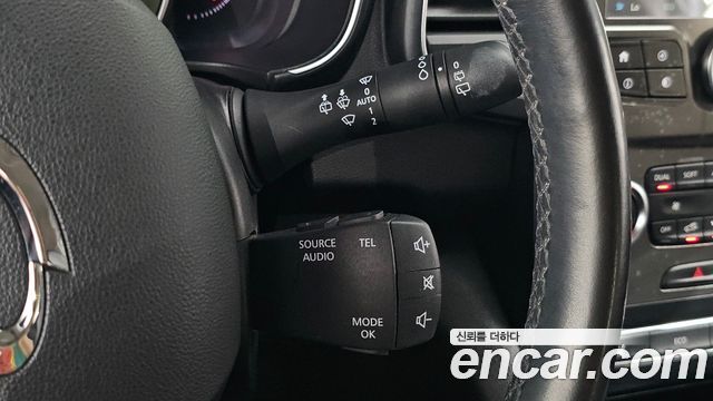 Renault Korea QM6 Diesel 2WD SE 2017 — фото 18