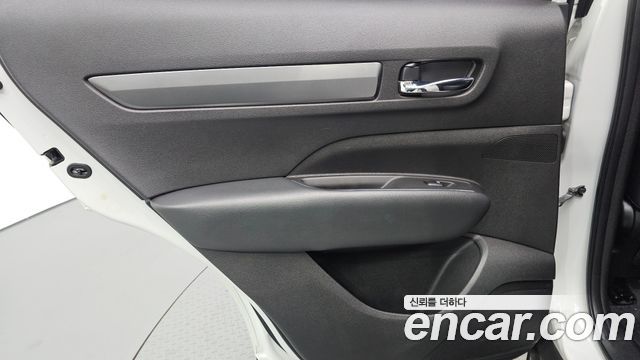 Renault Korea QM6 Diesel 2WD SE 2017 — фото 25