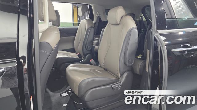Kia Carnival (IV) Diesel 9-Seater Noblesse 2025 — фото 11