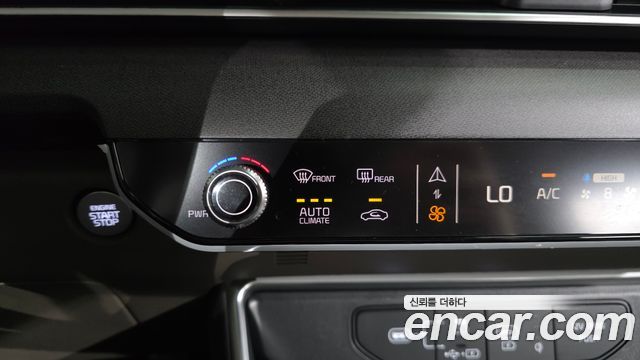 Kia Carnival (IV) Diesel 9-Seater Noblesse 2025 — фото 13