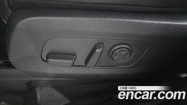 Kia Carnival (IV) Diesel 9-Seater Noblesse 2025 — фото 31