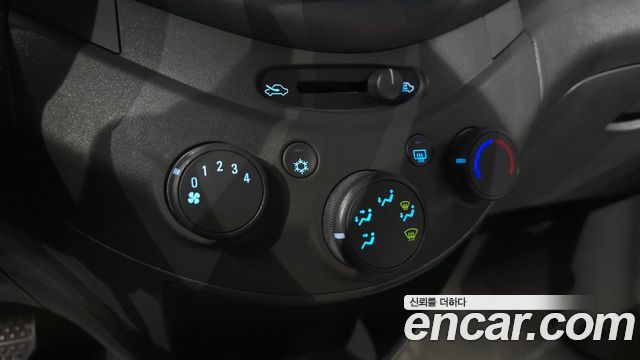 Chevrolet Spark LS Star 2012 — фото 16