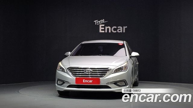 Hyundai Sonata (LF) 2.0 Smart 2015 — фото 3