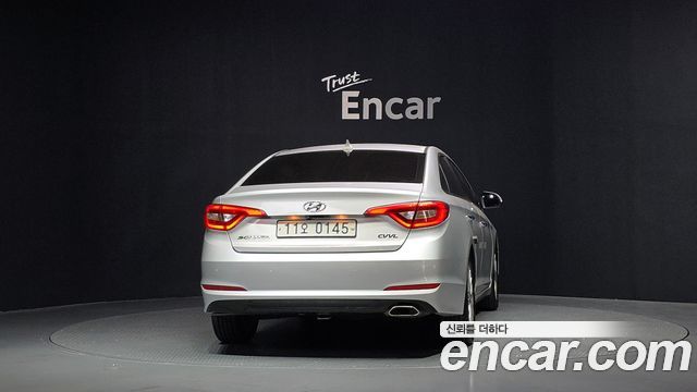 Hyundai Sonata (LF) 2.0 Smart 2015 — фото 4