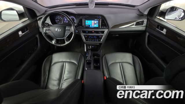 Hyundai Sonata (LF) 2.0 Smart 2015 — фото 7