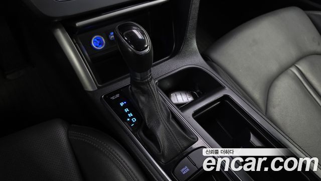 Hyundai Sonata (LF) 2.0 Smart 2015 — фото 9