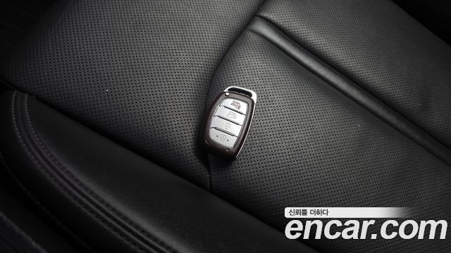 Hyundai Sonata (LF) 2.0 Smart 2015 — фото 26