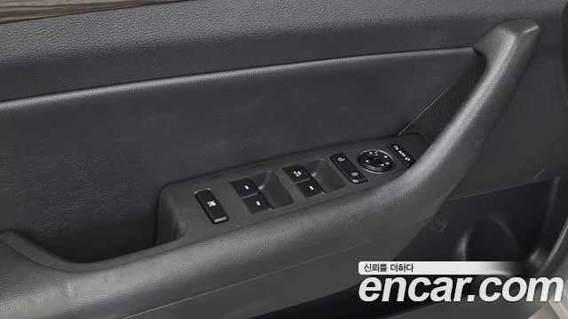 Hyundai Sonata (LF) 2.0 Smart 2015 — фото 31