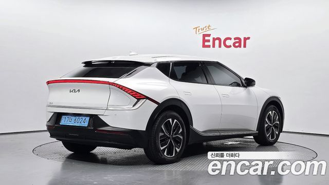 Kia EV6 Long Range Air 2023 — фото 2