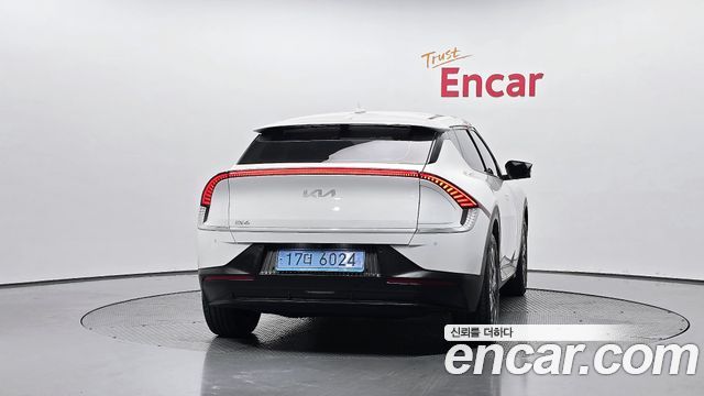 Kia EV6 Long Range Air 2023 — фото 4