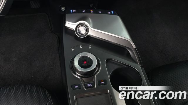 Kia EV6 Long Range Air 2023 — фото 9