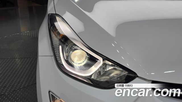 Hyundai Avante 1.6 GDi Modern Standard 2016 — фото 22