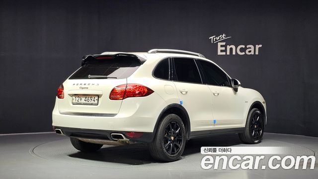 Porsche Cayenne 3.0 Diesel 958 2012 — фото 2