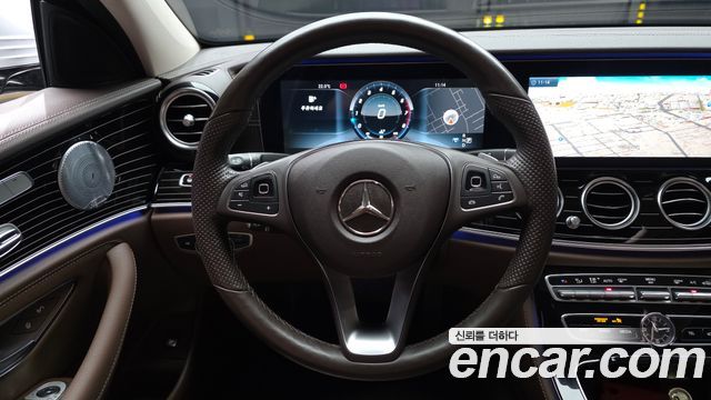 Mercedes-Benz E-Class (W213) E400 4MATIC Exclusive 2017 — фото 13