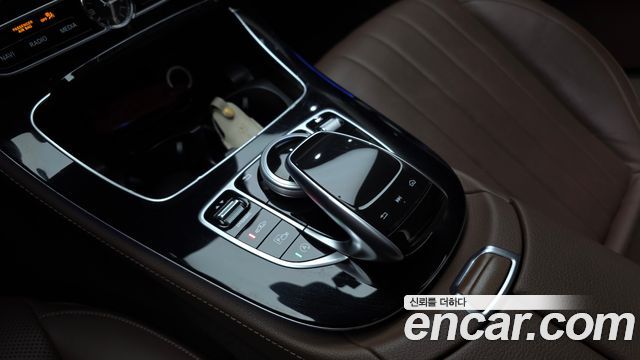 Mercedes-Benz E-Class (W213) E400 4MATIC Exclusive 2017 — фото 18