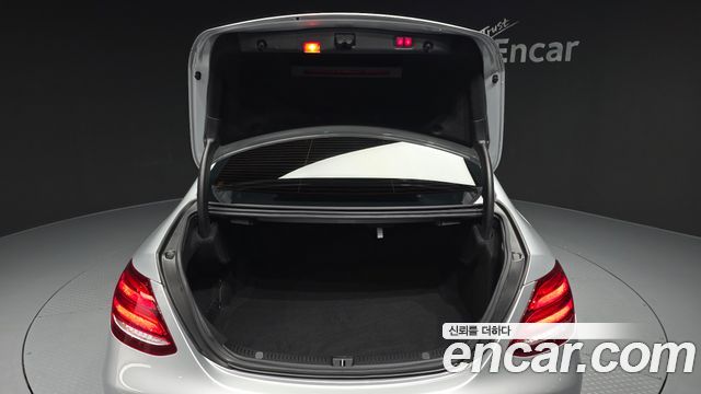 Mercedes-Benz E-Class (W213) E400 4MATIC Exclusive 2017 — фото 32