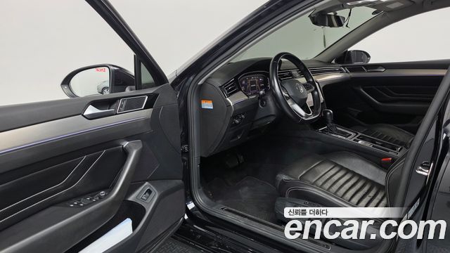 Volkswagen Passat GT (B8) 2.0 TDI Prestige 2022 — фото 10