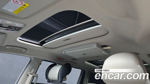 Kia Carnival 9-seater Noblesse 2016 — фото 31