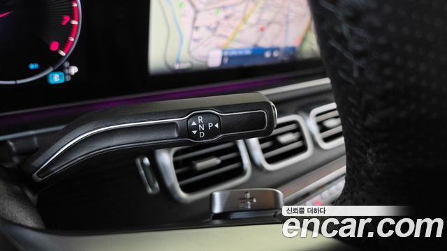 Mercedes-Benz GLS-Class (X167) GLS450 4MATIC 2025 — фото 9