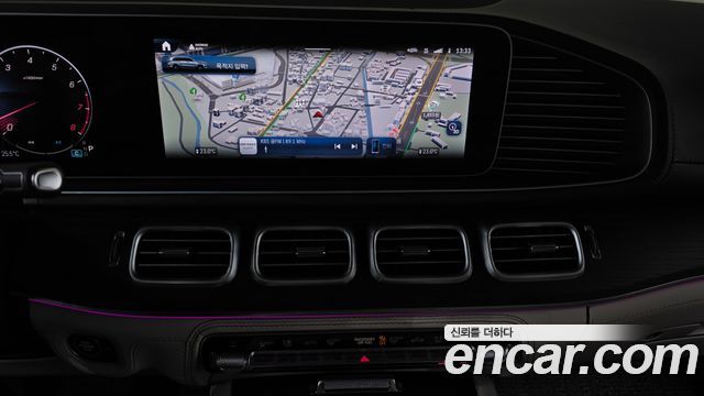 Mercedes-Benz GLS-Class (X167) GLS450 4MATIC 2025 — фото 12