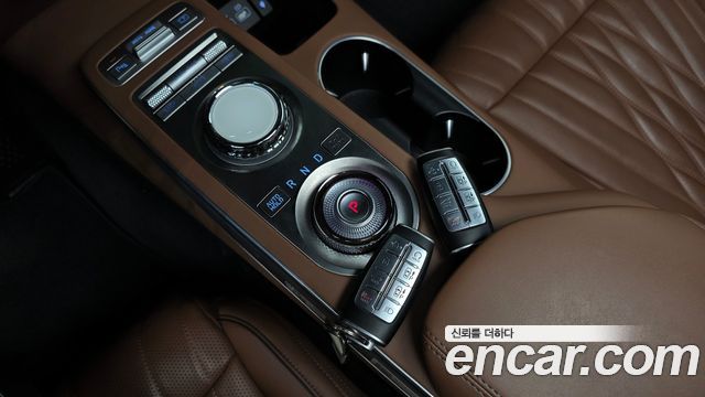 Genesis GV70 2.5T Gasoline 2WD 2023 — фото 9
