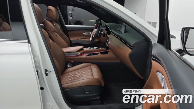 Genesis GV70 2.5T Gasoline 2WD 2023 — фото 11