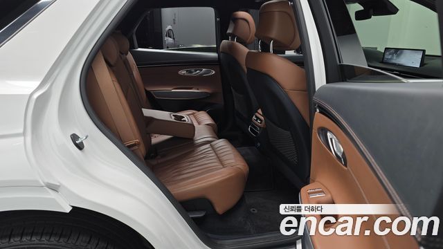 Genesis GV70 2.5T Gasoline 2WD 2023 — фото 12