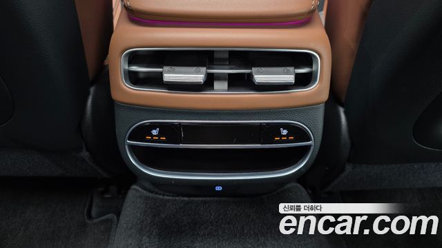 Genesis GV70 2.5T Gasoline 2WD 2023 — фото 18
