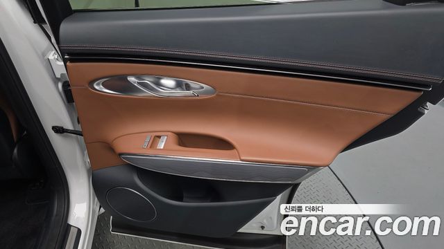 Genesis GV70 2.5T Gasoline 2WD 2023 — фото 25