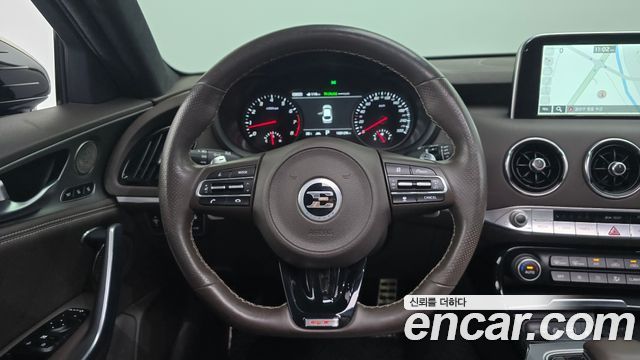 Kia Stinger 3.3 Turbo 2WD GT 2018 — фото 16