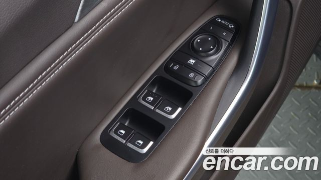 Kia Stinger 3.3 Turbo 2WD GT 2018 — фото 33