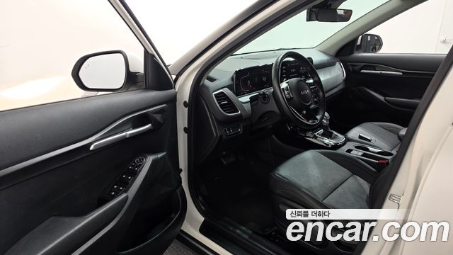 Kia Seltos Gasoline 1.6 Turbo 2WD Trendy 2023 — фото 10