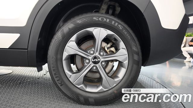 Kia Seltos Gasoline 1.6 Turbo 2WD Trendy 2023 — фото 21