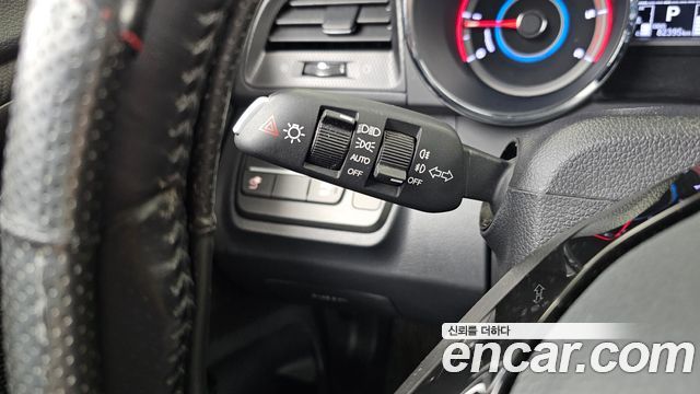 KG Mobility (SsangYong) Tivoli Air Diesel RX 2WD 2018 — фото 18