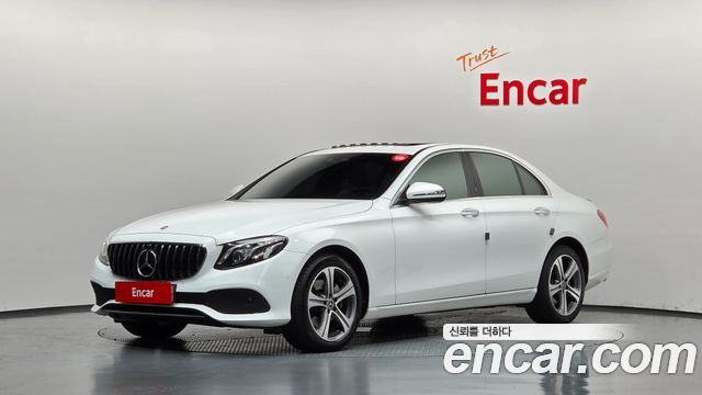 Mercedes-Benz E-Class (W213) E220d Avantgarde