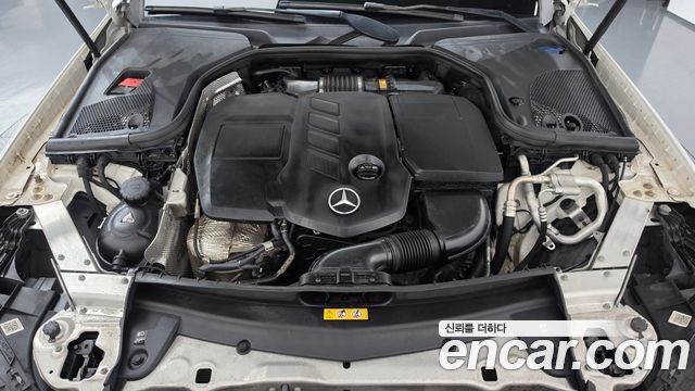 Mercedes-Benz E-Class (W213) E220d Avantgarde 2019 — фото 6