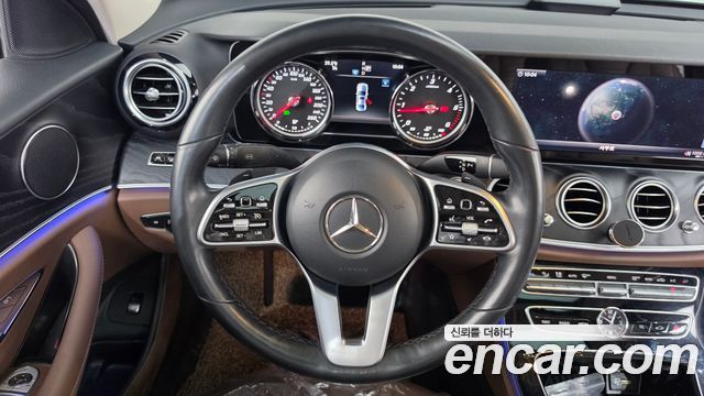 Mercedes-Benz E-Class (W213) E220d Avantgarde 2019 — фото 13