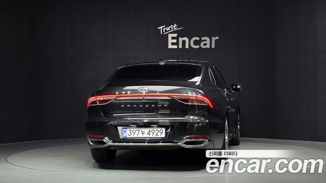 Hyundai Grandeur (IG) 2.5 Calligraphy 2020 — фото 4
