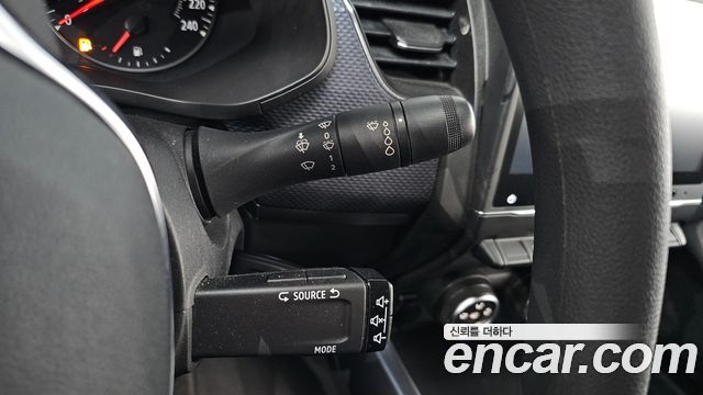 Renault Korea XM3 1.6 GTe SE 2020 — фото 28