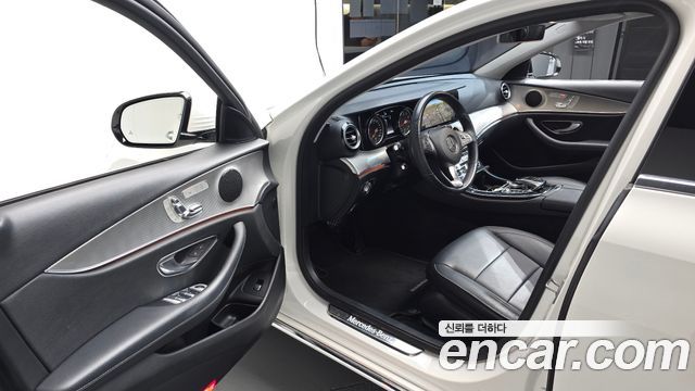 Mercedes-Benz E-Class (W213) E200 Avantgarde 2018 — фото 10