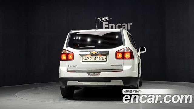 Chevrolet Orlando 2.0 Diesel LTZ Premium 2013 — фото 4