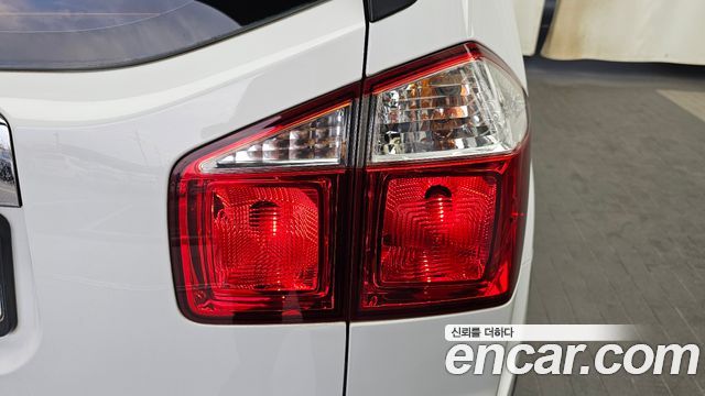 Chevrolet Orlando 2.0 Diesel LTZ Premium 2013 — фото 23
