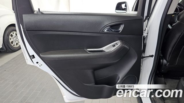 Chevrolet Orlando 2.0 Diesel LTZ Premium 2013 — фото 25